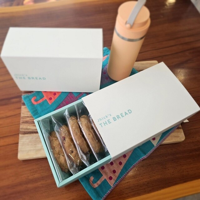 통밀빵,호밀빵,통밀식빵,호밀식빵,100%통밀빵,100%호밀빵,직스더브레드,다이어트빵,임신당뇨빵,우리밀빵,비건빵,곡물식빵,통곡물빵,곡물빵,샌드위치빵,치아바타,슈톨렌,깜빠뉴,당뇨간식,빵맛집,모닝빵,글루텐프리,비건베이커리,클루텐프리빵,통밀베이글,프로틴빵,단백질빵,오픈샌드위치,키토빵,아기빵,다이어트식빵,식전빵,통밀빵다이어트,당뇨간식,커피빵,커피식빵,모카빵,커피콩빵,크랜베리빵,식빵맛집,아기식빵,맛있는빵집,건강빵,무화과빵,천연발효종,유명빵집,무설탕빵,저염빵,무염빵